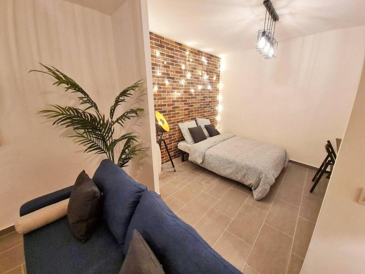 Gregbnb - Centre Ancien - T2 Style Loft Toulon Extérieur photo